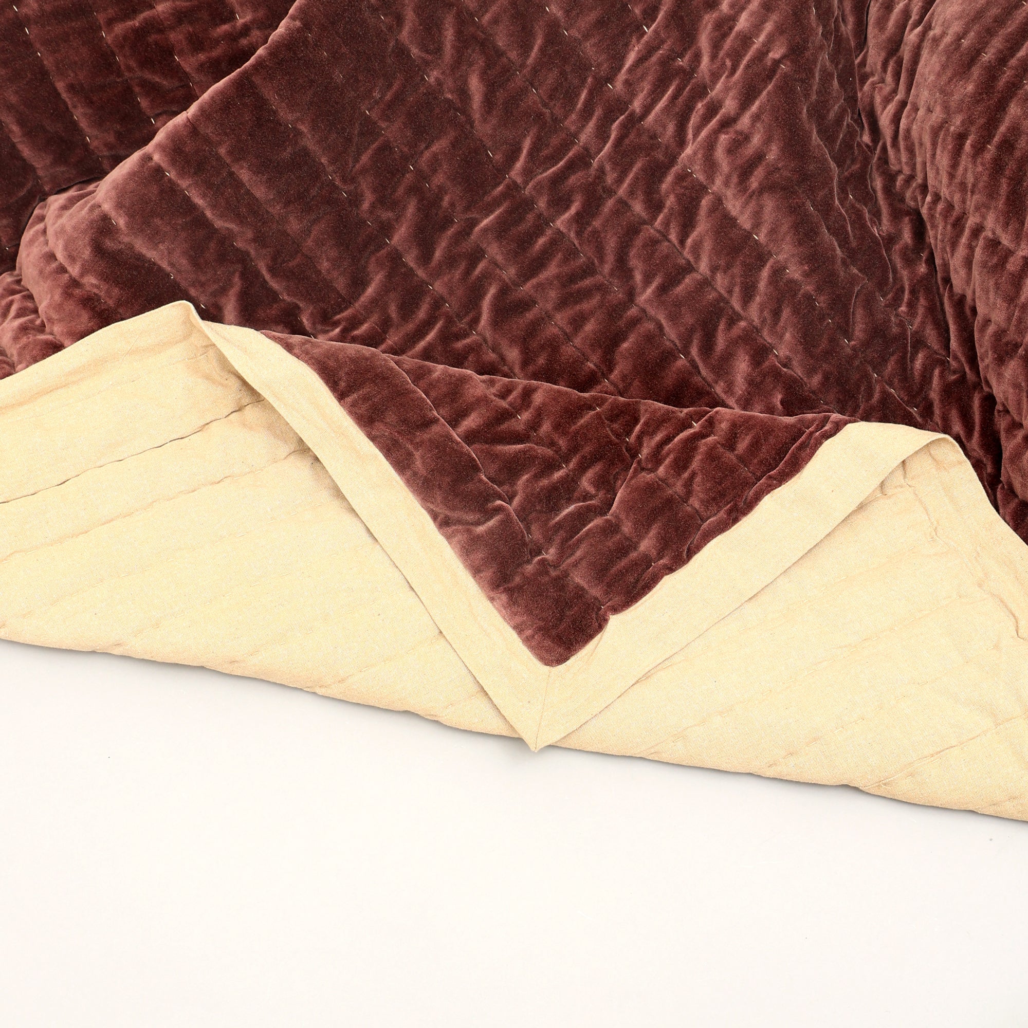 Cotton Velvet Stonewashed Hand Quilted Bedspread with Flanges - 88" x 92"