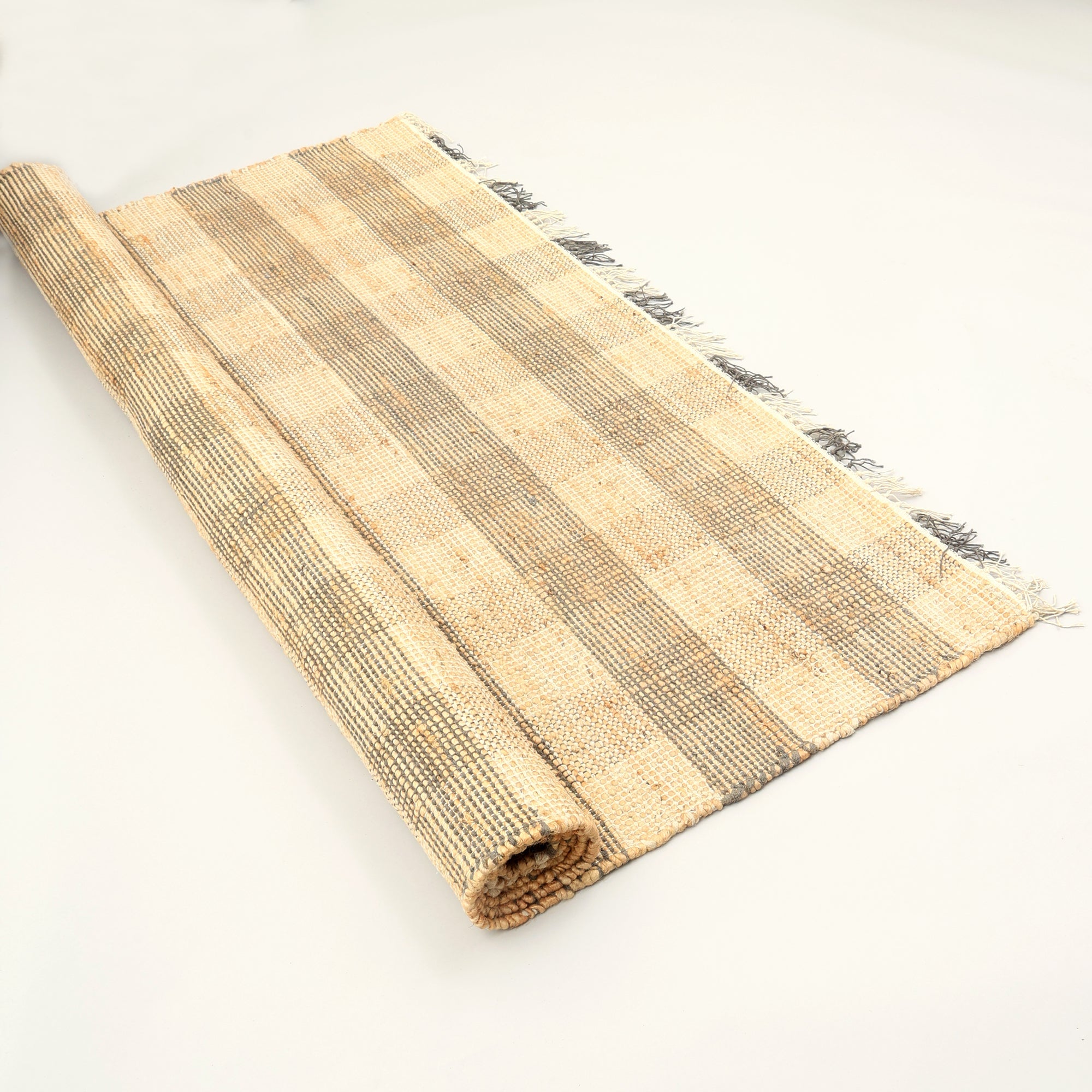 Artisan Hand Woven Jute & Cotton Grey Plaid Rug