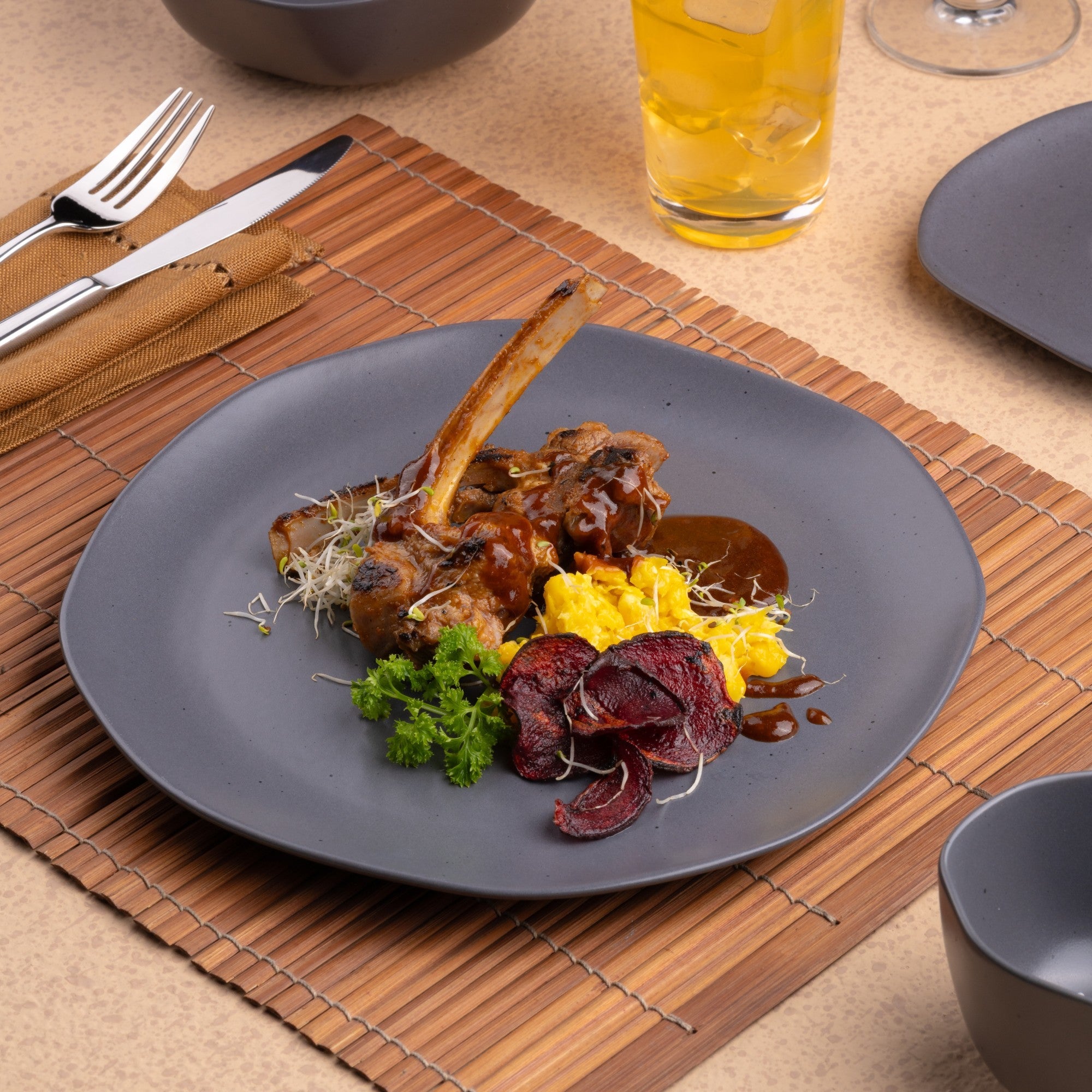 Porcelain Flat Dinner Plate | Uneven Shape | Set of 6