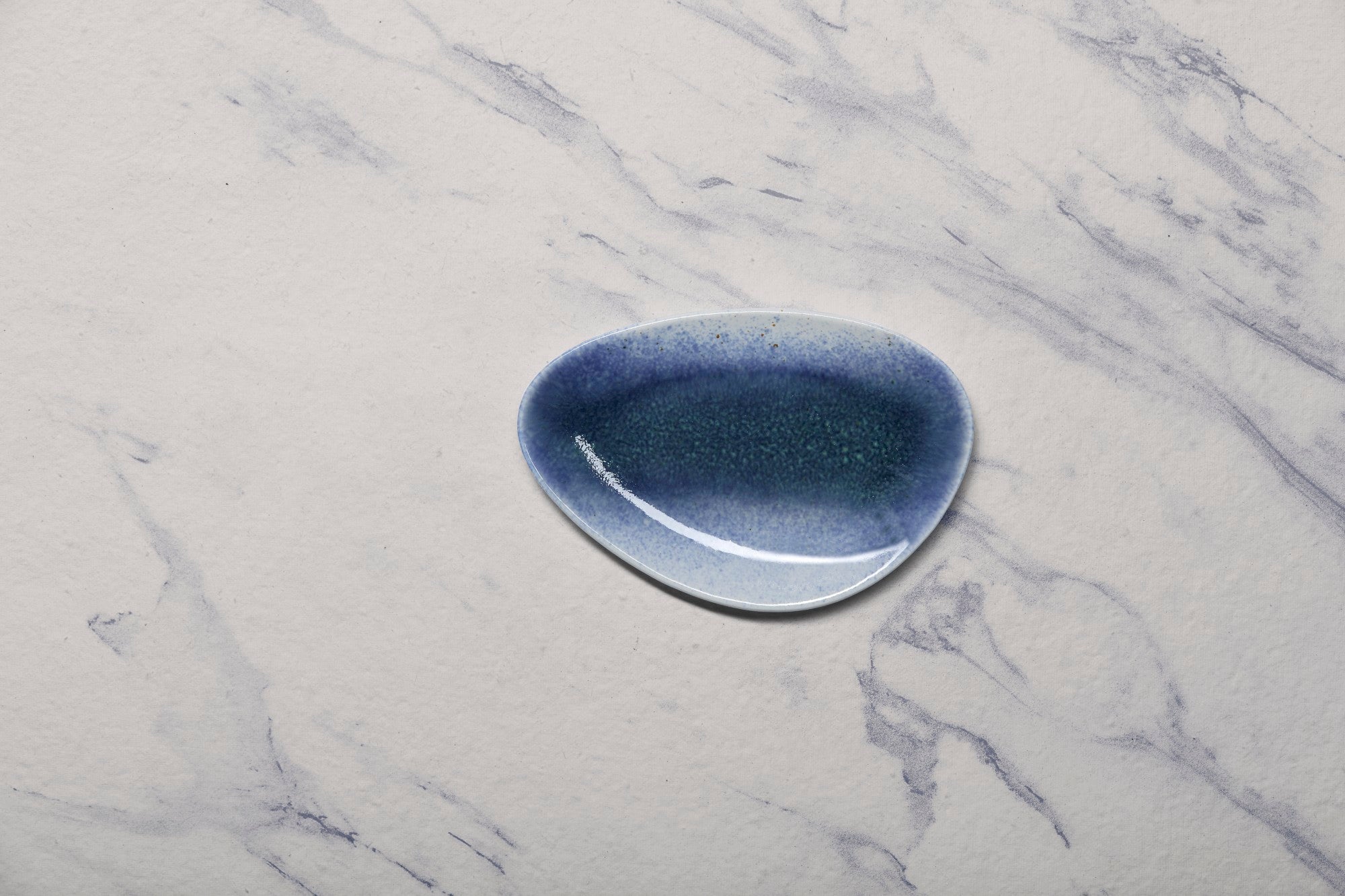 Porcelain Platter | Triangle Plate | Set of 12