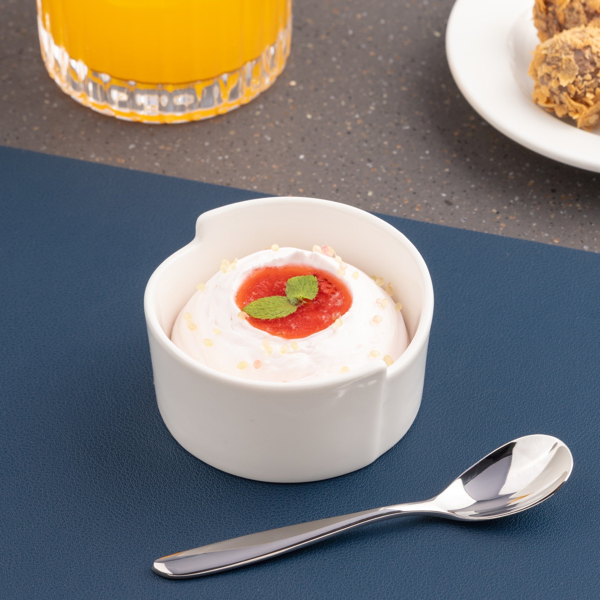 Double Step Round Bowl | Porcelain | 3.38oz | Set of 18
