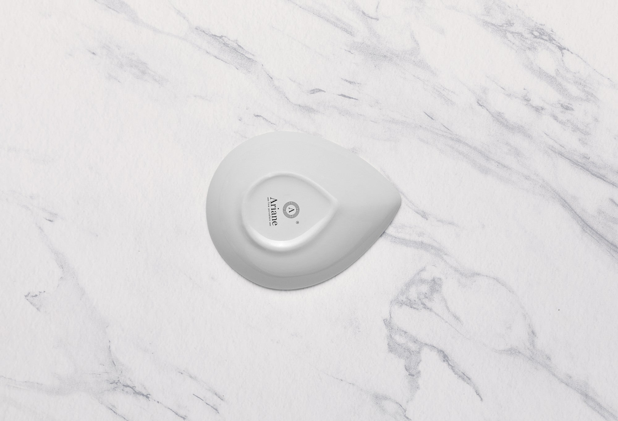 Single Pointed Dish | Porcelain, Ivory | Pack of 18