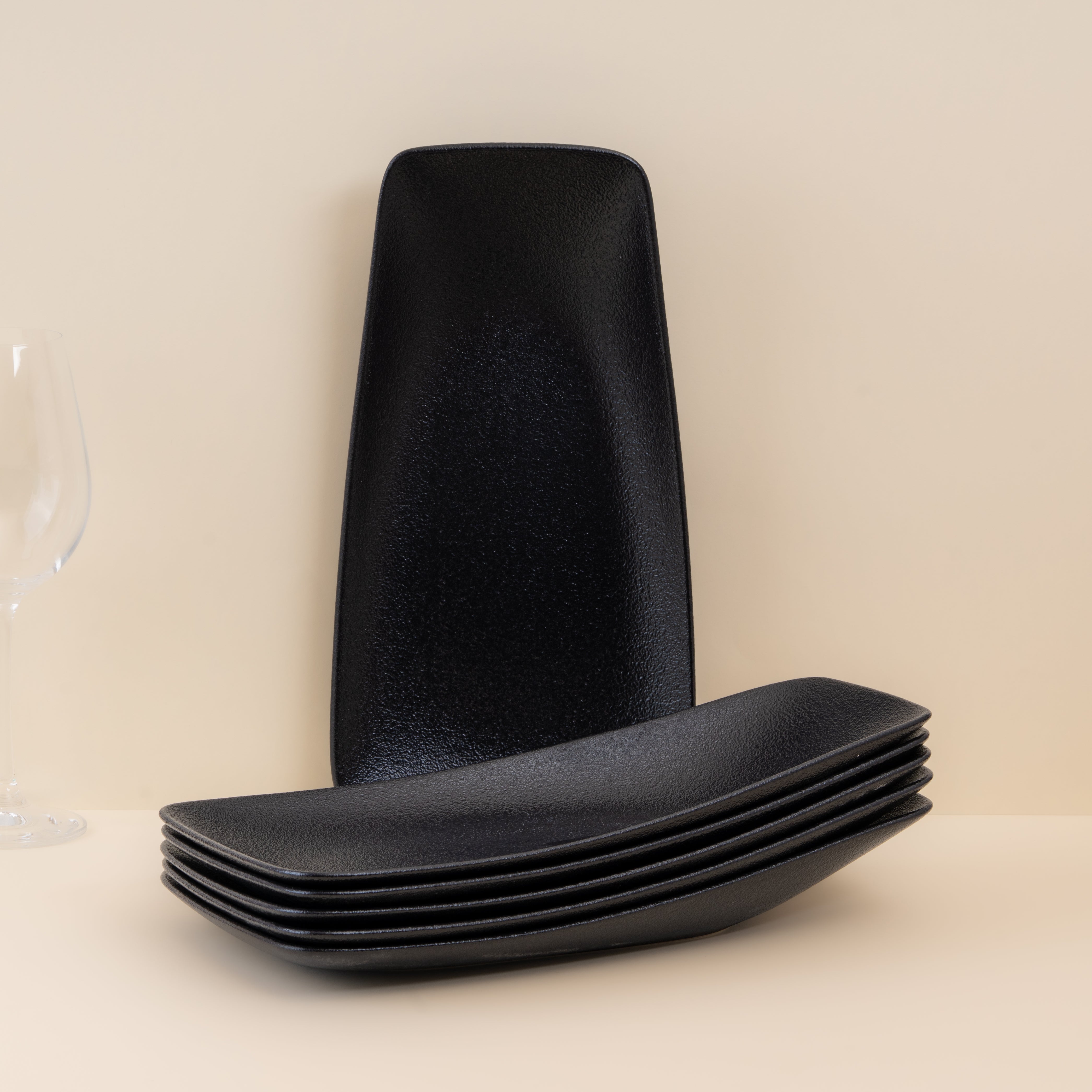 Rectangle Plate | Porcelain | Black, Set of 6