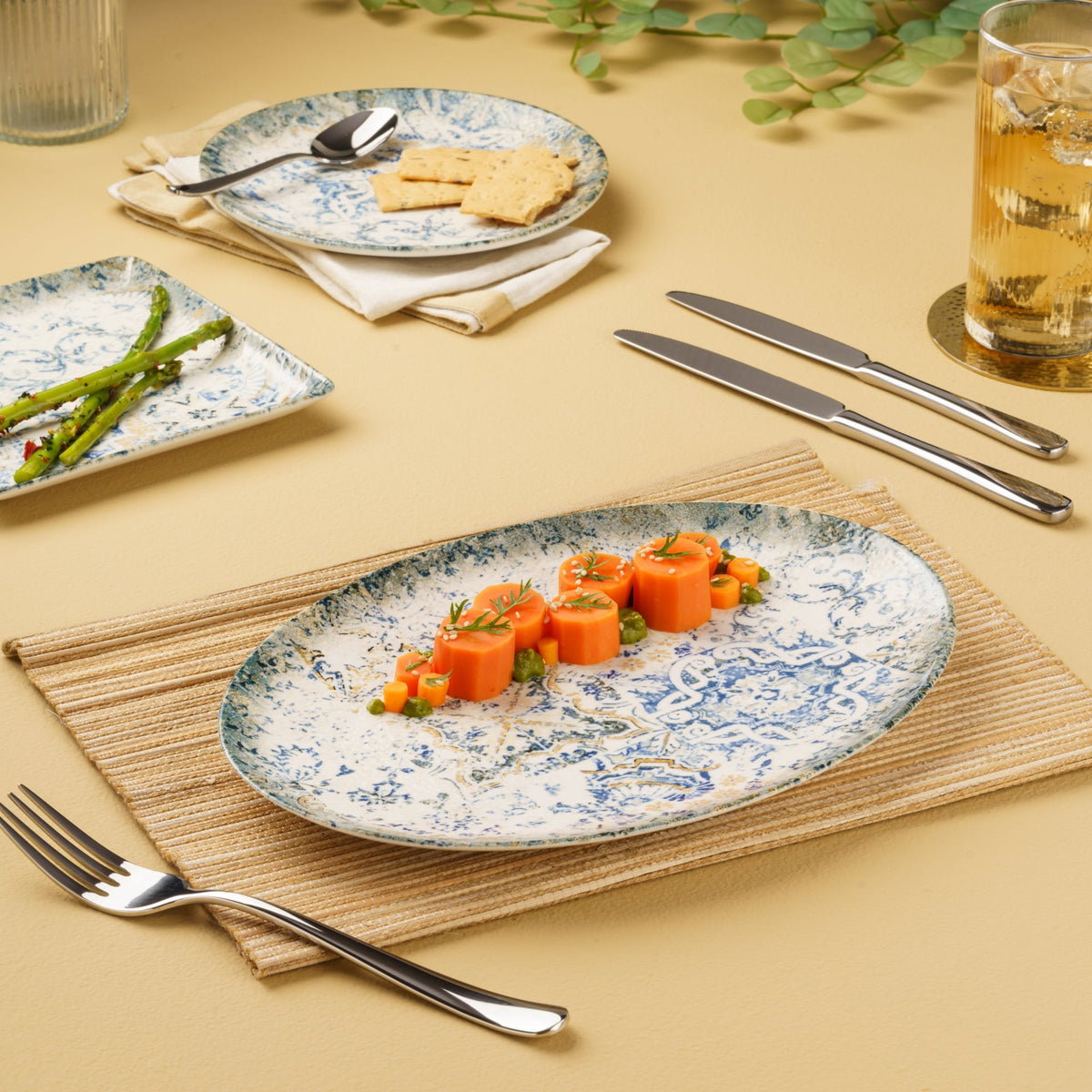 Oval Plate With Foot | Porcelain, 12.59", Pack of 6