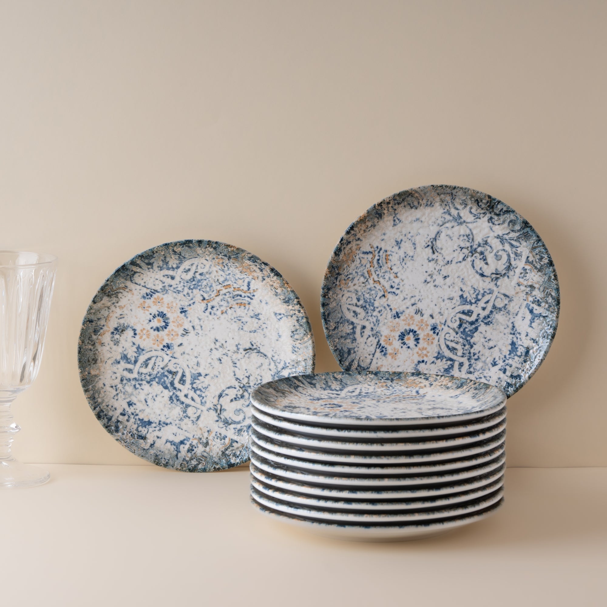 Round Rimless Plate | Porcelain | Pack of 12