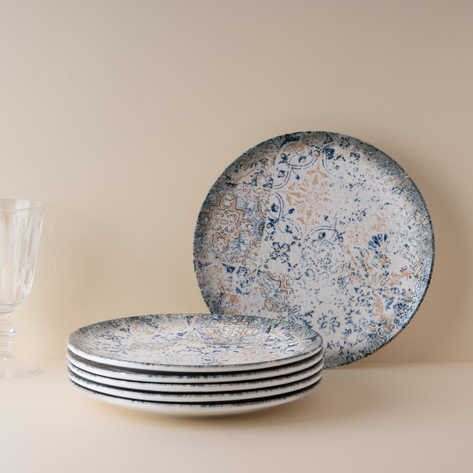 Round Rimless Plate | Set of 6 , Porcelain