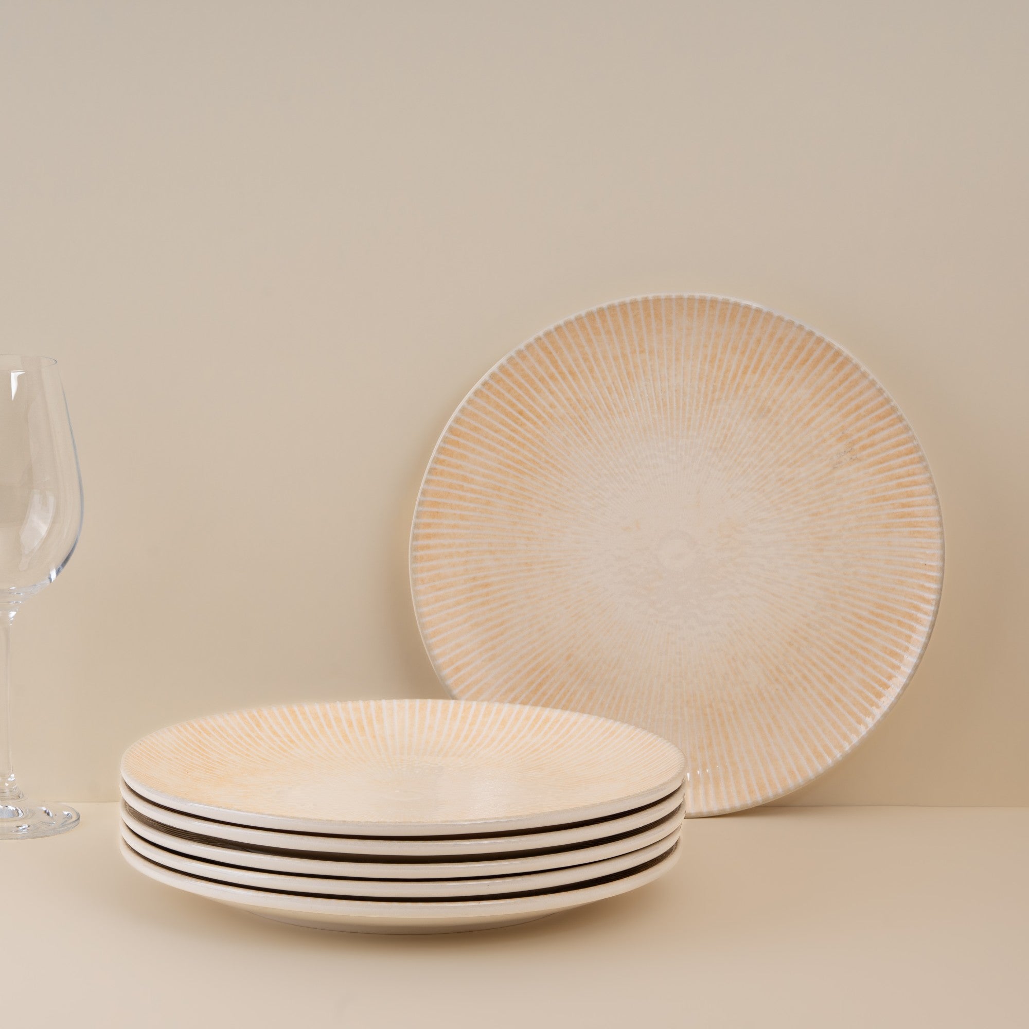 Round Rimless Plate | Porcelain, Set of 6
