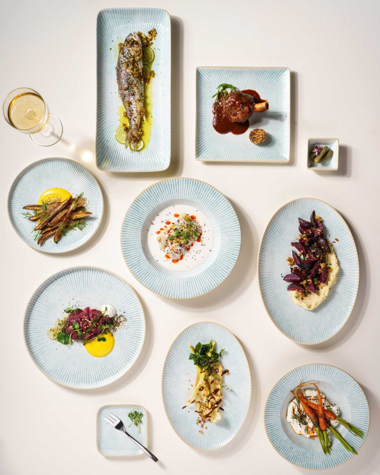 Modern Porcelain Rimless Dinner Plate | Pack of  6