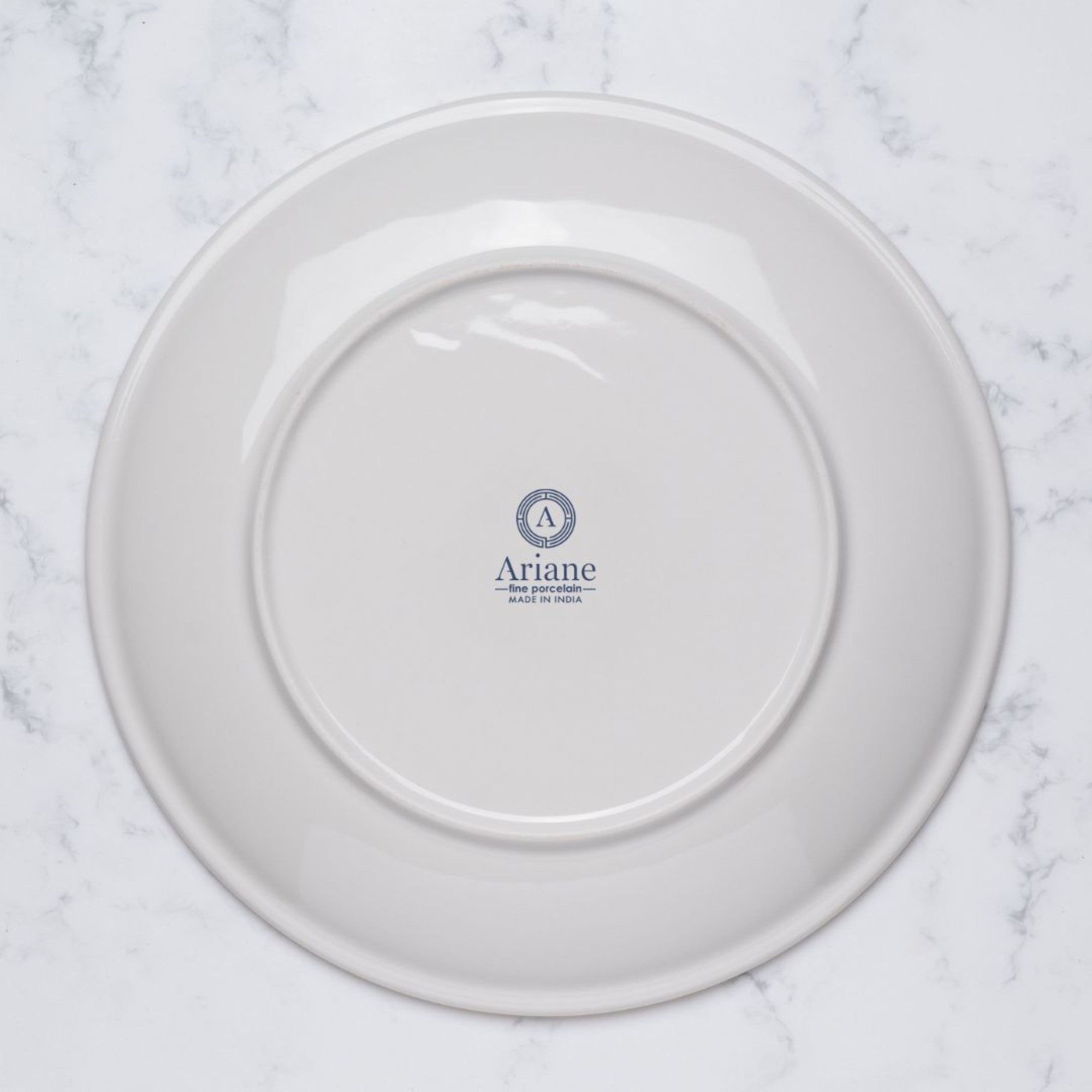 Elegant Round Rimless Plate | Porcelain | Set of 12