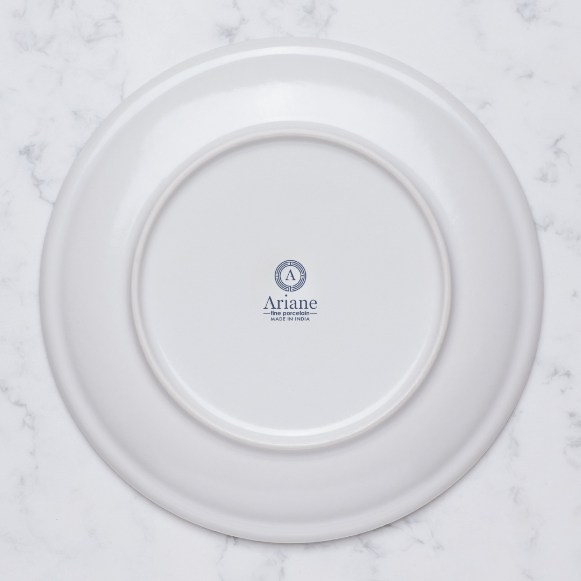Round Rimless Plates | Porcelain, Set of 6