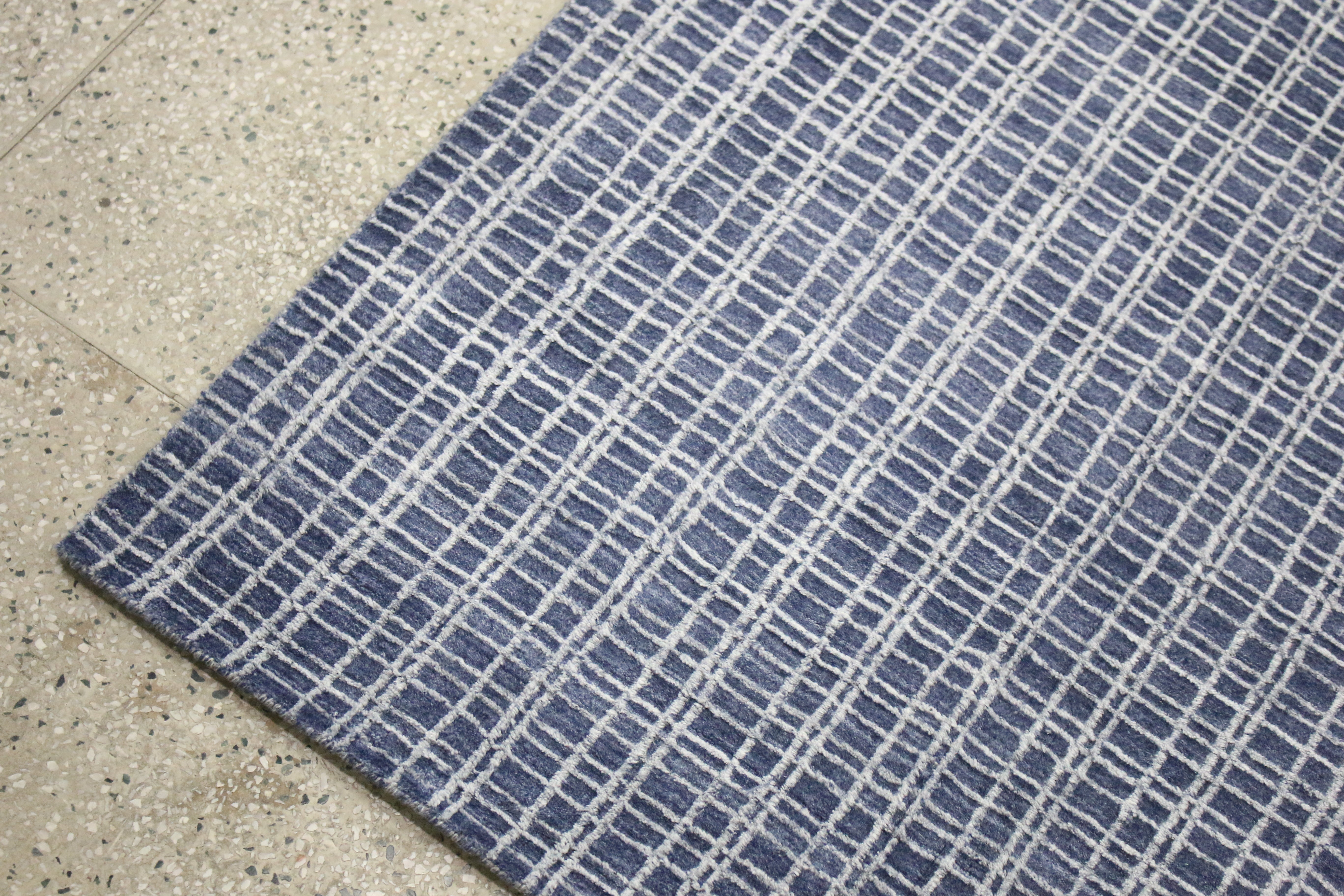 Area Rug | Light Blue Wool & Bamboo Silk Handloom Rug