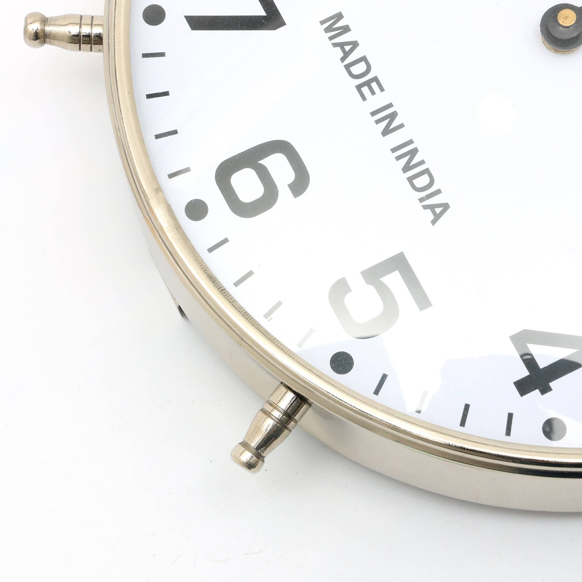 Decorative & Classic Aluminum Silver Table Clock - Desk clock